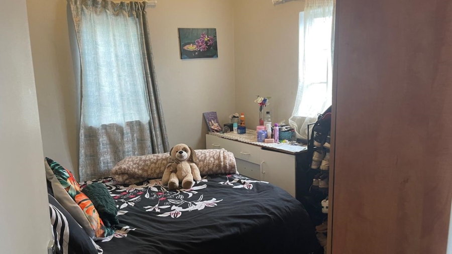 2 Bedroom Property for Sale in Forest Hill Eastern Cape